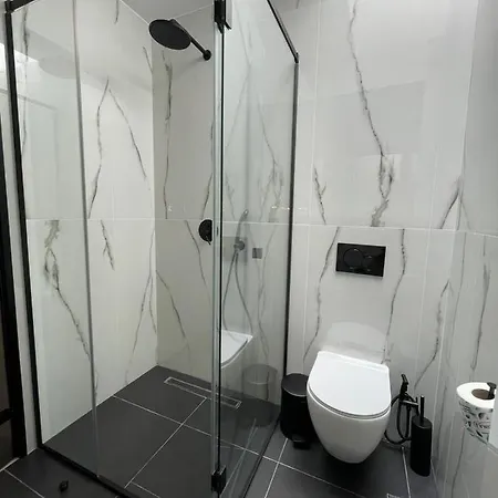 Akaly Apartment *