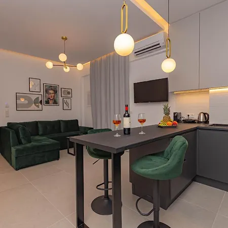 Apartment Akaly